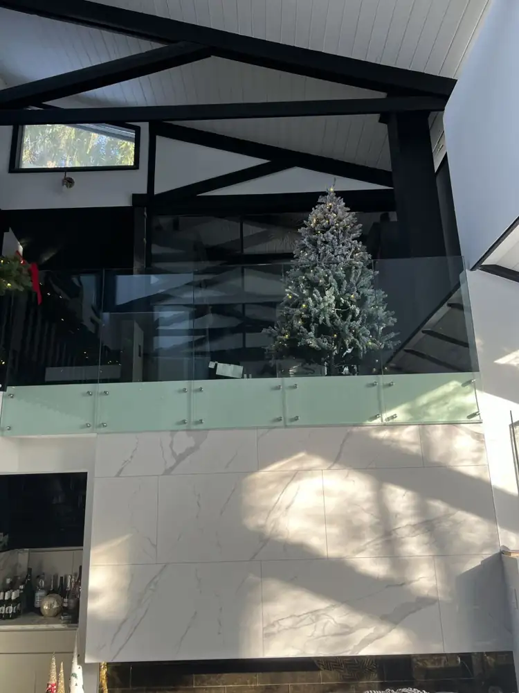 Tw two story wall